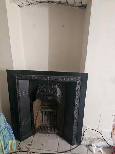 Photo of free Cast iron fire place (N16 Stoke Newington) #1