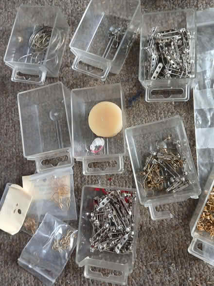 Photo of free jewellery making bits (West Hill TN34) #4