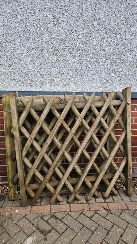Photo of free 'Jacksons' decorative fence/gate (Wigmore, Gillingham) #1