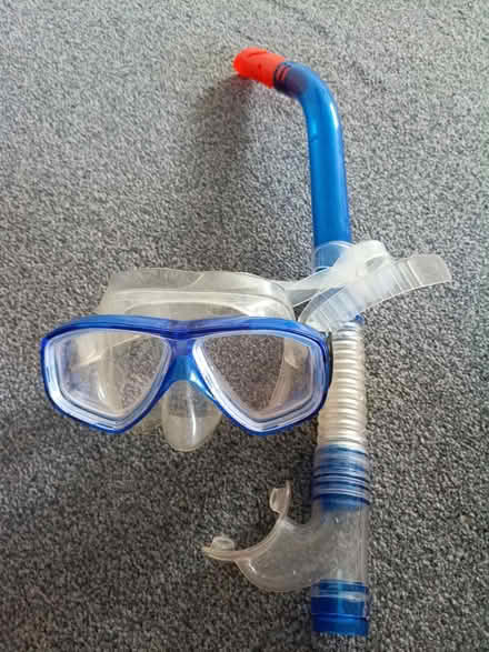 Photo of free Snorkel set (Southsea PO5) #1