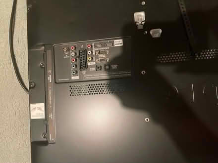 Photo of free 32 inch LG tv (Fawdon NE3) #3