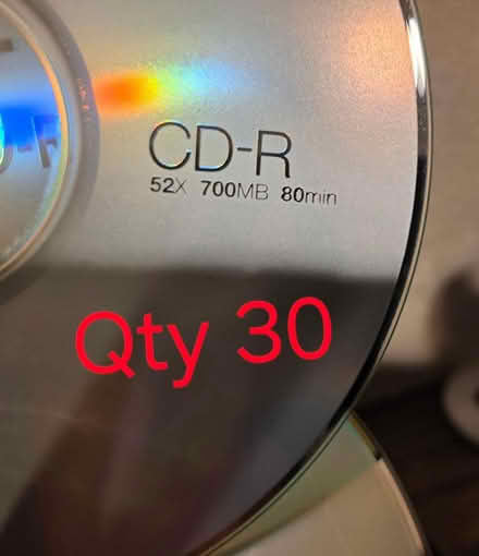 Photo of free DVD & CD RW with Slim Cases (Elmhurst near Berens Park) #1