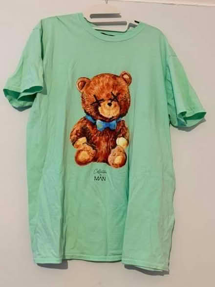 Photo of free Men's t-shirt x2 and trainers (Ashburton SE25) #3