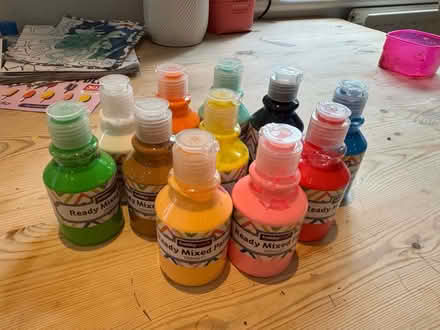 Photo of free Ready made paint (Totteridge, High Wycombe, HP13) #1
