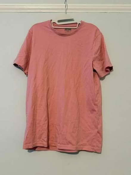 Photo of free Men's t-shirt x2 and trainers (Ashburton SE25) #4