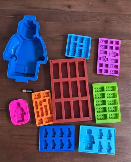 Photo of free Silicon cake moulds (Putney SW15) #1