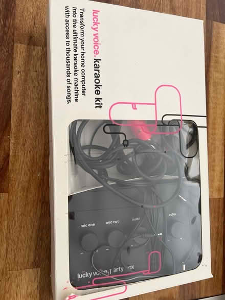Photo of free Lucky voice karaoke kit (TW16 Sunbury) #1