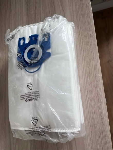 Photo of free vacuum cleaner bags (Holloway N7) #1