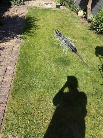 Photo of free Rotary line (Wigston Leicester LE18 4UL) #2