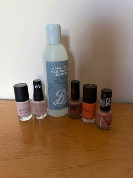 Photo of free Nail varnish and remover (E9) #1