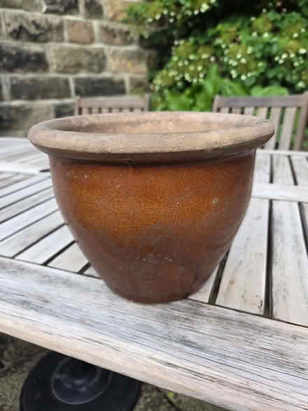 Photo of free Glazed Terracotta Pot (Harrogate HG2) #2