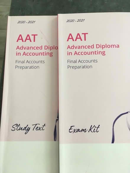 Photo of free AAT study books (Greenwich MV, SE10) #1