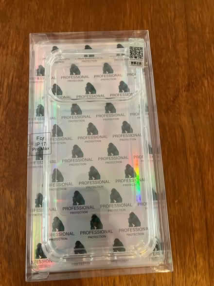 Photo of free IPhone 17 Pro Max clear PHONE CASE (Greenwich/Blackheath SE10) #1