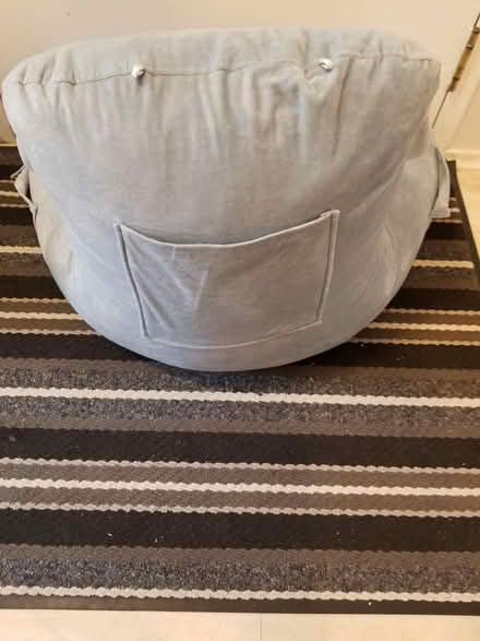 Photo of free Reading pillow (Hunt Club) #3