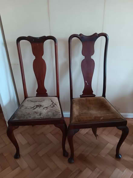Photo of free 3 dining chairs (Kidderminster, DY11) #1