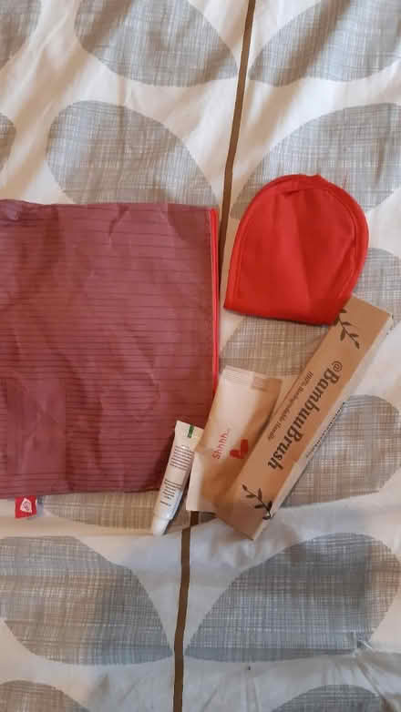 Photo of free Clothes bundle sz (N7 9fn7) #4