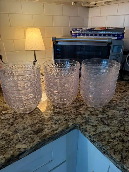 Photo of free Snack Bowls & Serving Tools (Mt Vernon, NY) #1