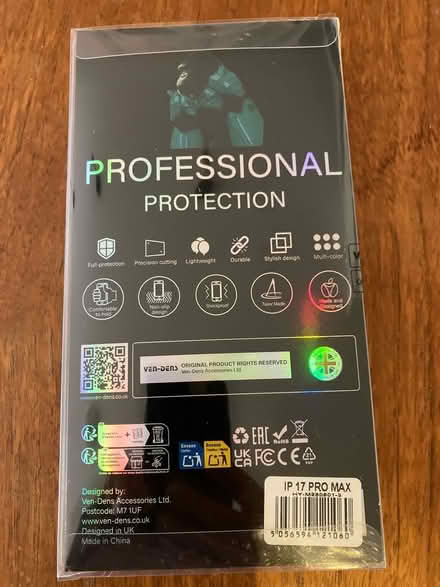 Photo of free IPhone 17 Pro Max clear PHONE CASE (Greenwich/Blackheath SE10) #2