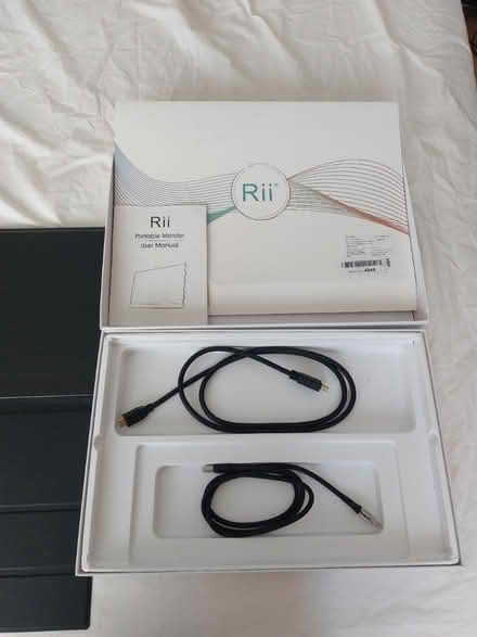 Photo of free Portable monitor (BS40) #2