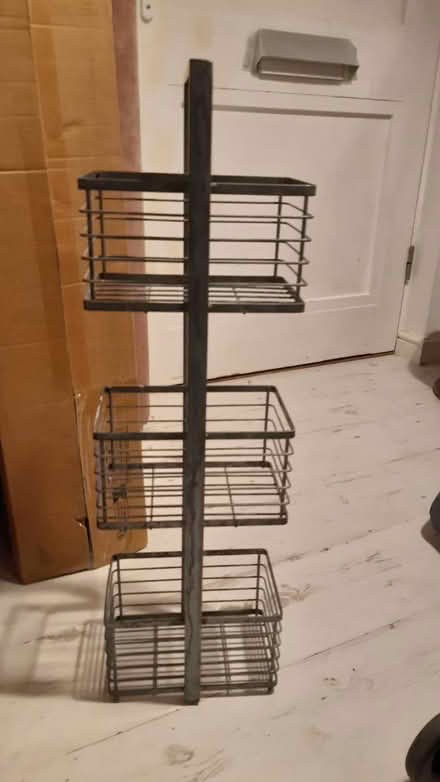 Photo of free Metal loo roll holder/toiletries (N7 9fn7) #3