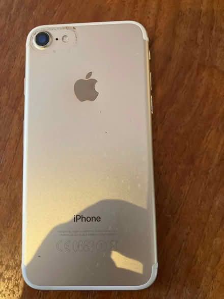 Photo of free iPhone 7 just working (Greenwich/Blackheath SE10) #2