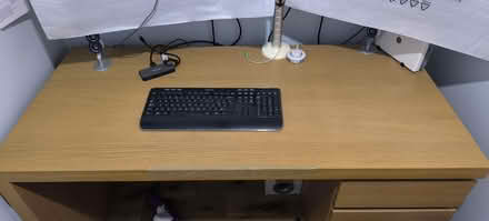 Photo of free Office desk (Greenford UB6) #2