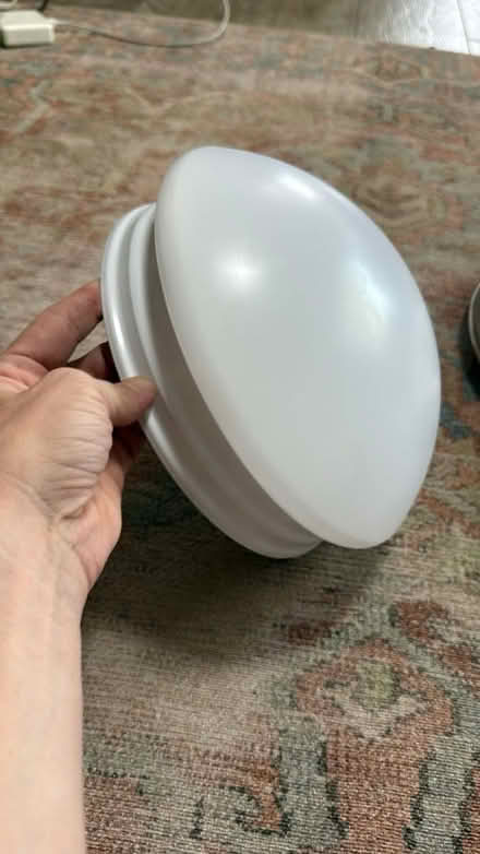 Photo of free White Ceiling Light (Pima & Alvernon) #1