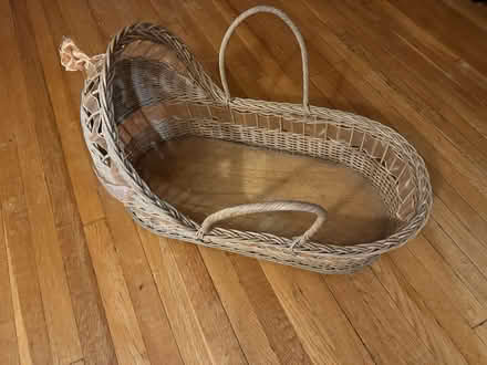 Photo of free Beautiful wicker Moses basket (Bellrock area Malden) #2