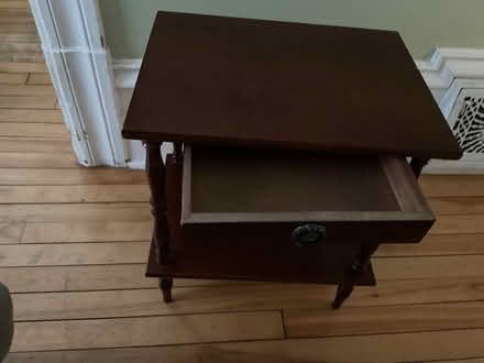 Photo of free Cute wooden table (Hintonburg) #2
