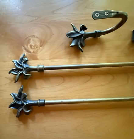 Photo of free Gorgeous Curtain Rods (Mill Valley) #2