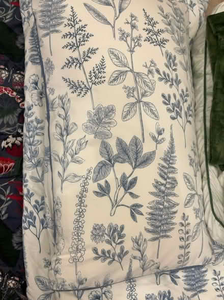 Photo of free Single duvet pillow case #2 (Old Winsdor SL4) #1