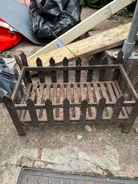 Photo of free fire grate (GL14) #1