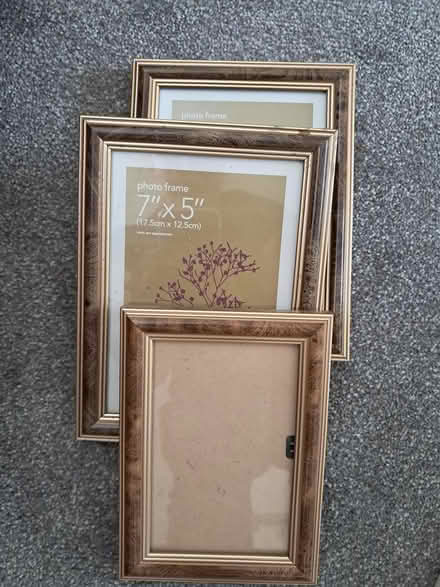 Photo of free Picture frames - big collection (Belper DE56) #4