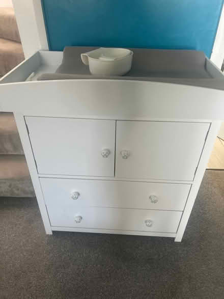 Photo of free Baby changing unit (Catford SE6) #1