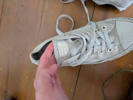Photo of free trainers size 6.5 (Walthamstow) #4