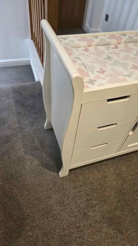 Photo of free OBaby Stamford Classic Change Table - white inc changing mat (Crag Bank LA5) #3