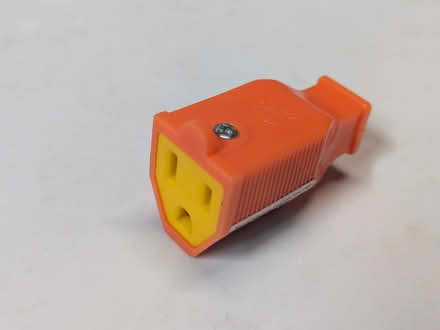 Photo of free 3-prong extension cord connector (94040) #1