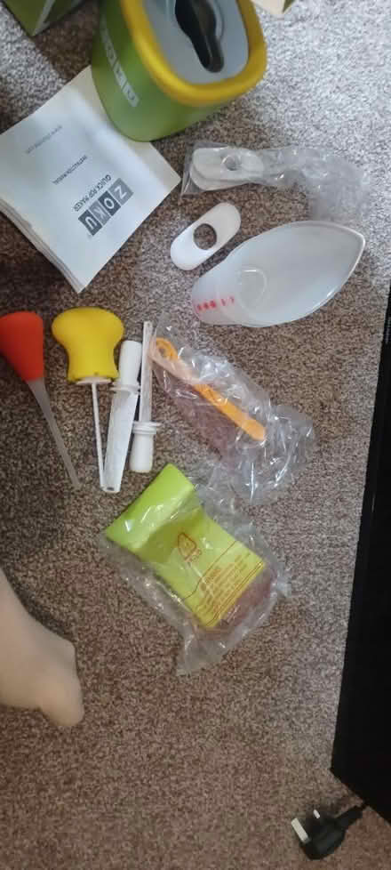 Photo of free Zoku ice pop maker (M32) #3