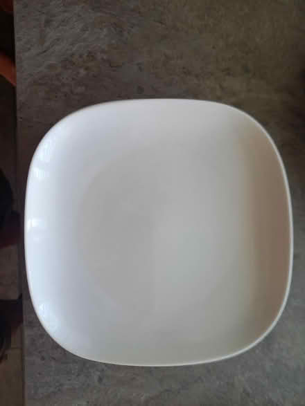 Photo of free 5 x 24cm Square plates (Bowers Gifford SS13) #1