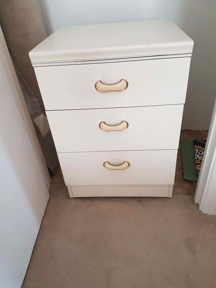 Photo of free Small set of drawers (Hampden Park BN22) #1
