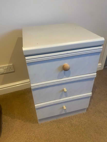 Photo of free Set of drawers (West End, SO30) #1