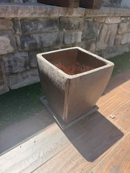 Photo of free Ceramic Planter w/drainage plate (Wolfe and Evelyn) #1