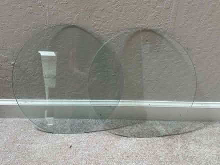 Photo of free Round glass tabletops (Los Gatos near downtown) #1