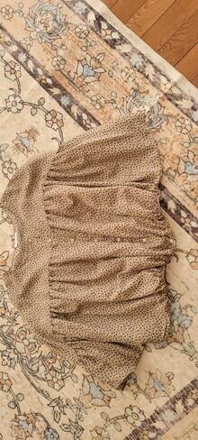 Photo of free 2 long skirts, 1 blouse #2
