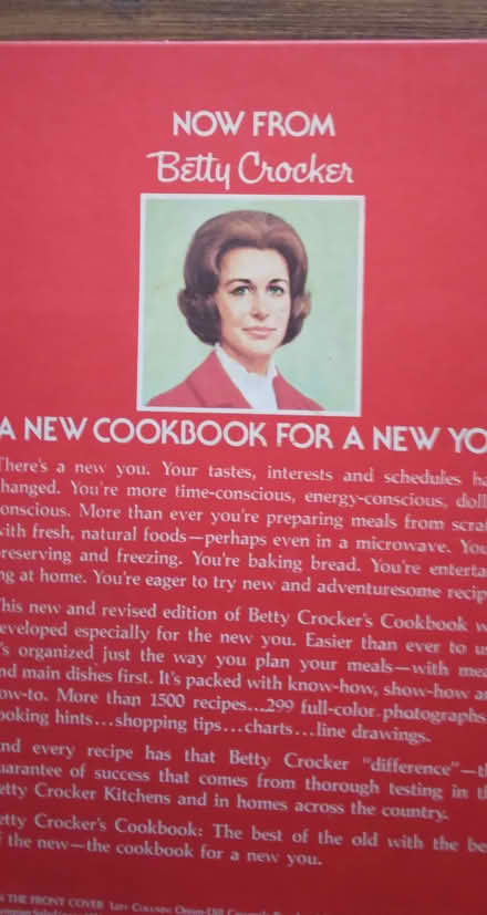 Photo of free Betty Crocker Cookbook (Hyde Park, near Greenfields) #3