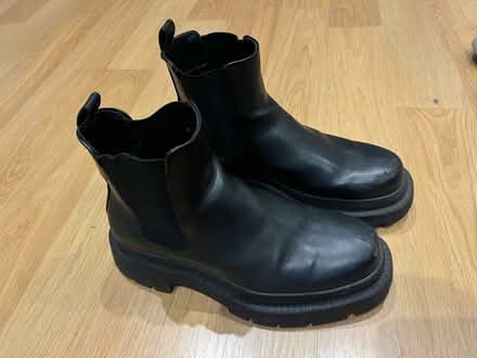 Photo of free Size 4 ladies boots (Heston) #2