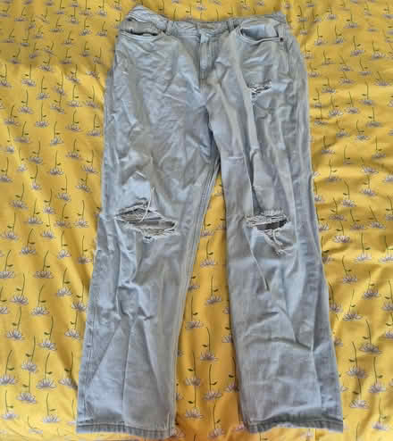 Photo of free Bundle of clothing and shoes (Hertford SG14) #4