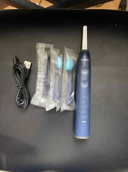 Photo of free Dr Dent electric toothbrush (CB4) #1