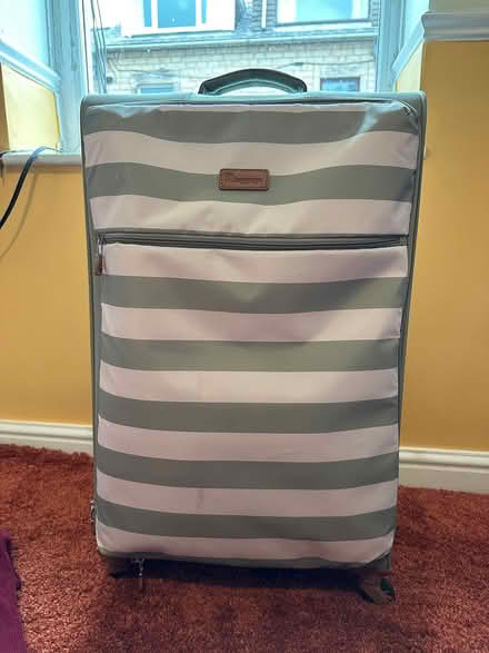 Photo of free Medium suitcase (LA1 Bowerham) #1