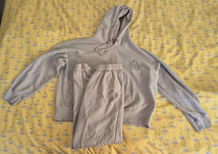 Photo of free Bundle of clothing and shoes (Hertford SG14) #3